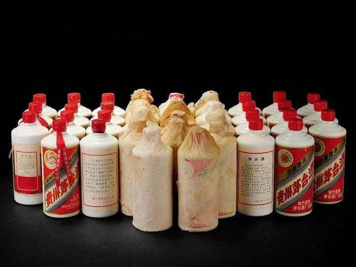 未央日照岚山回收酒价格哪里回收(附近上门回收茅台酒）?